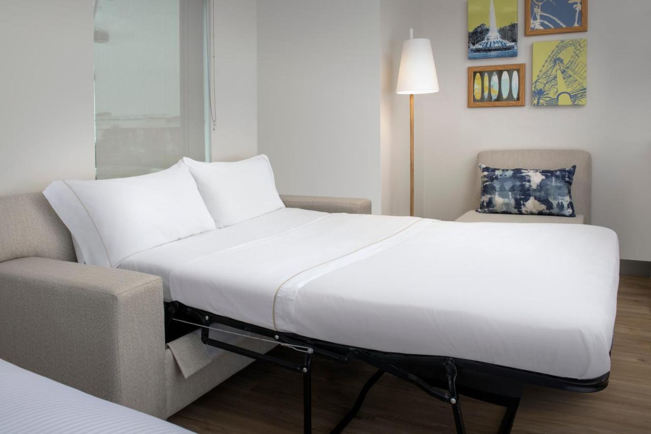 Element Orlando Universal Blvd. Williamsburg Екстер'єр фото
